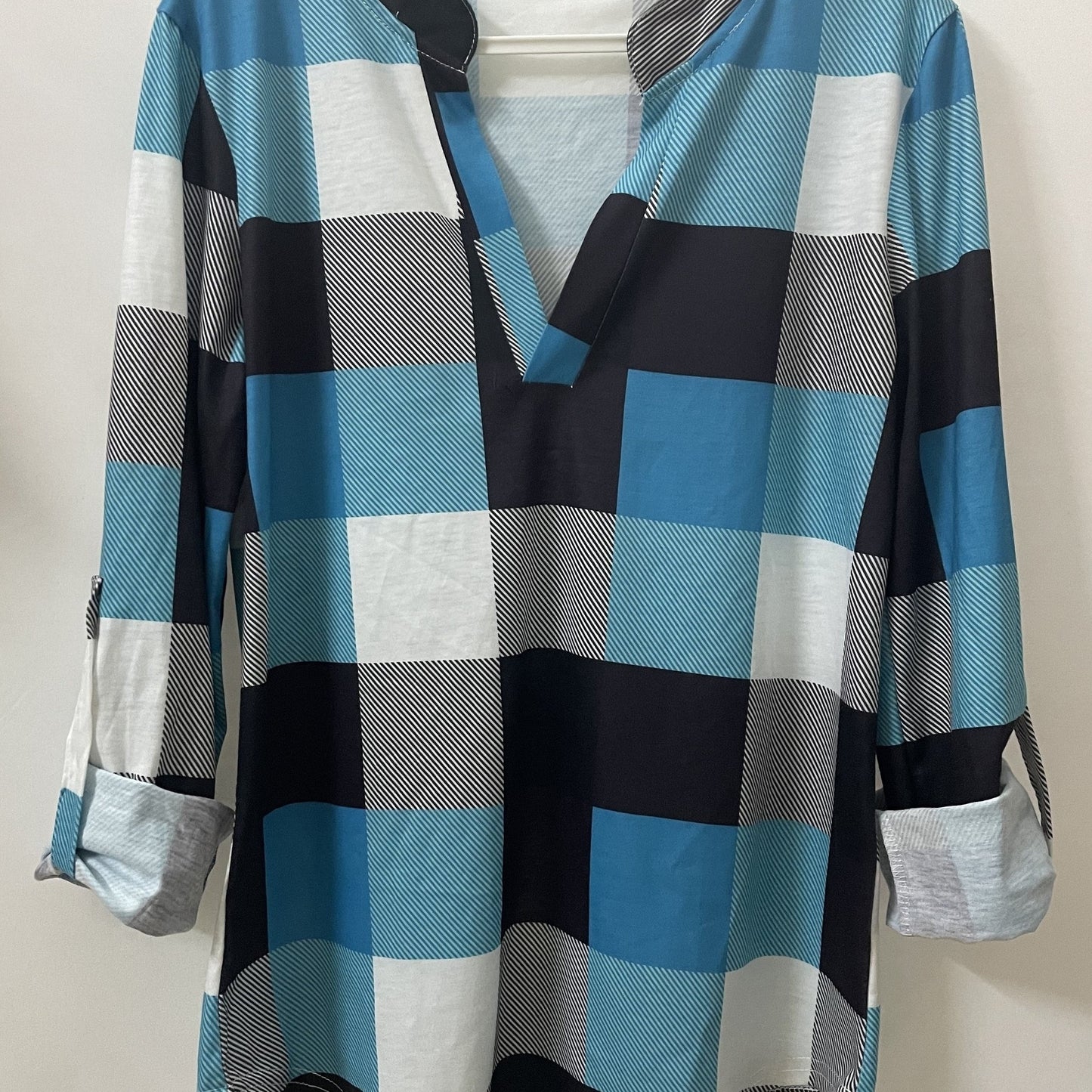 Plaid V-Neck Long Sleeve Shirt
