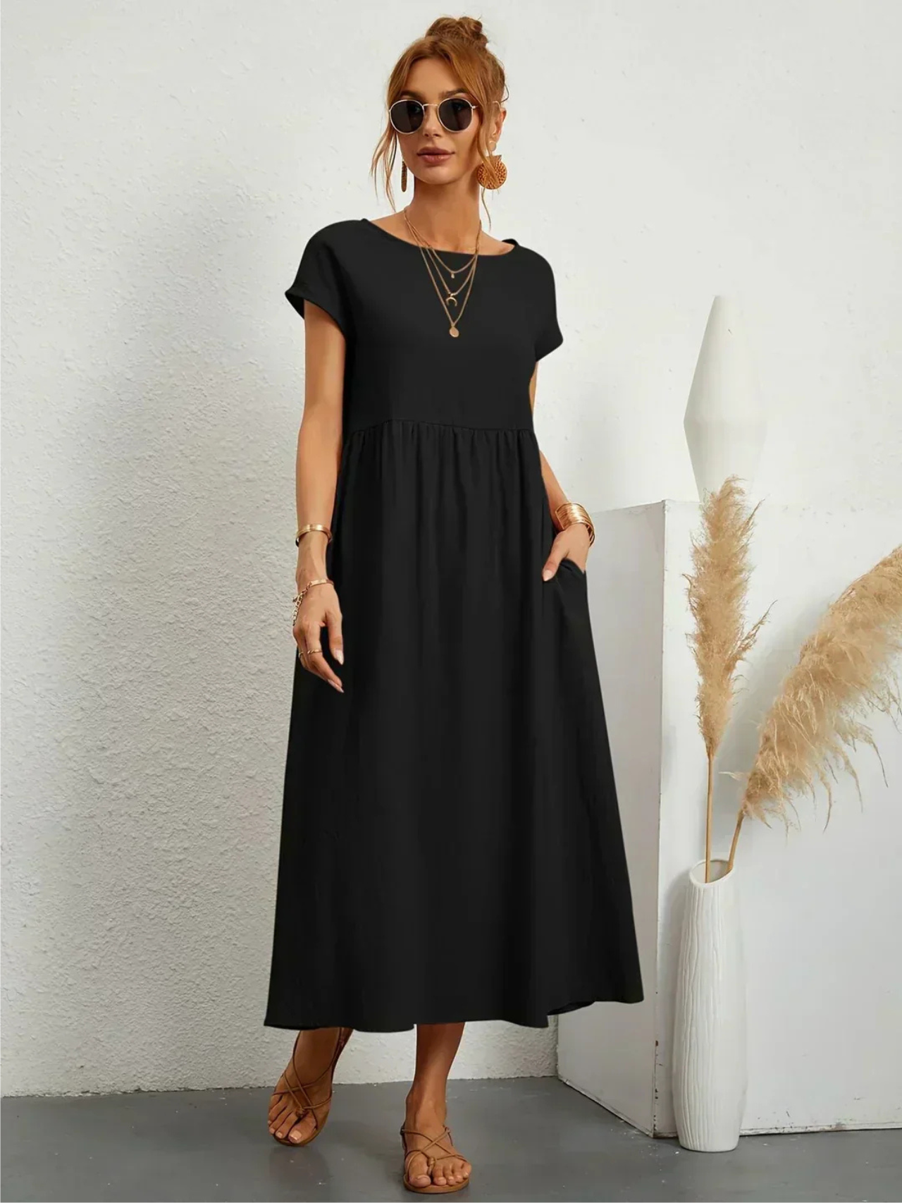 Elegant Round Neck Dress