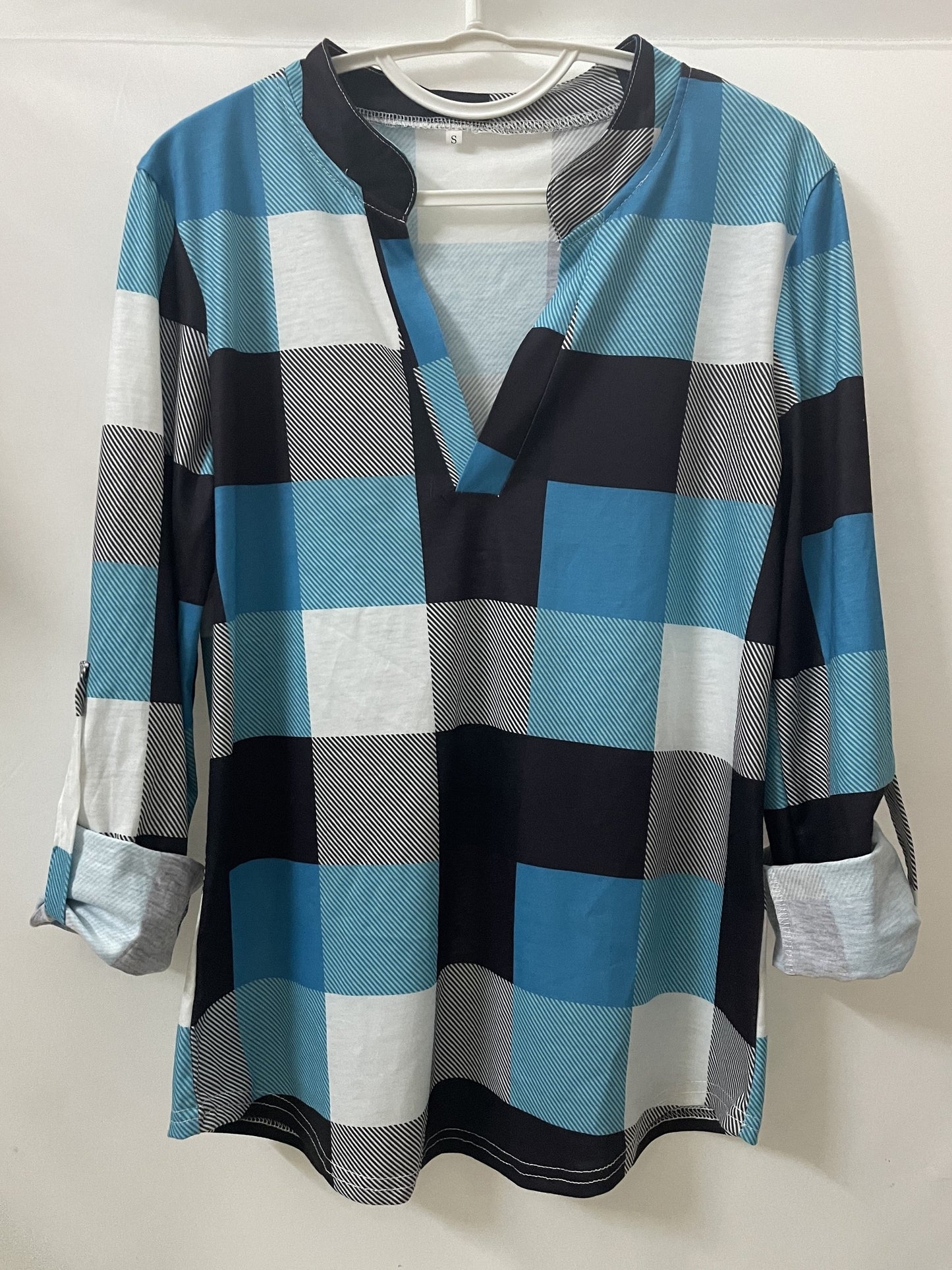 Plaid V-Neck Long Sleeve Shirt