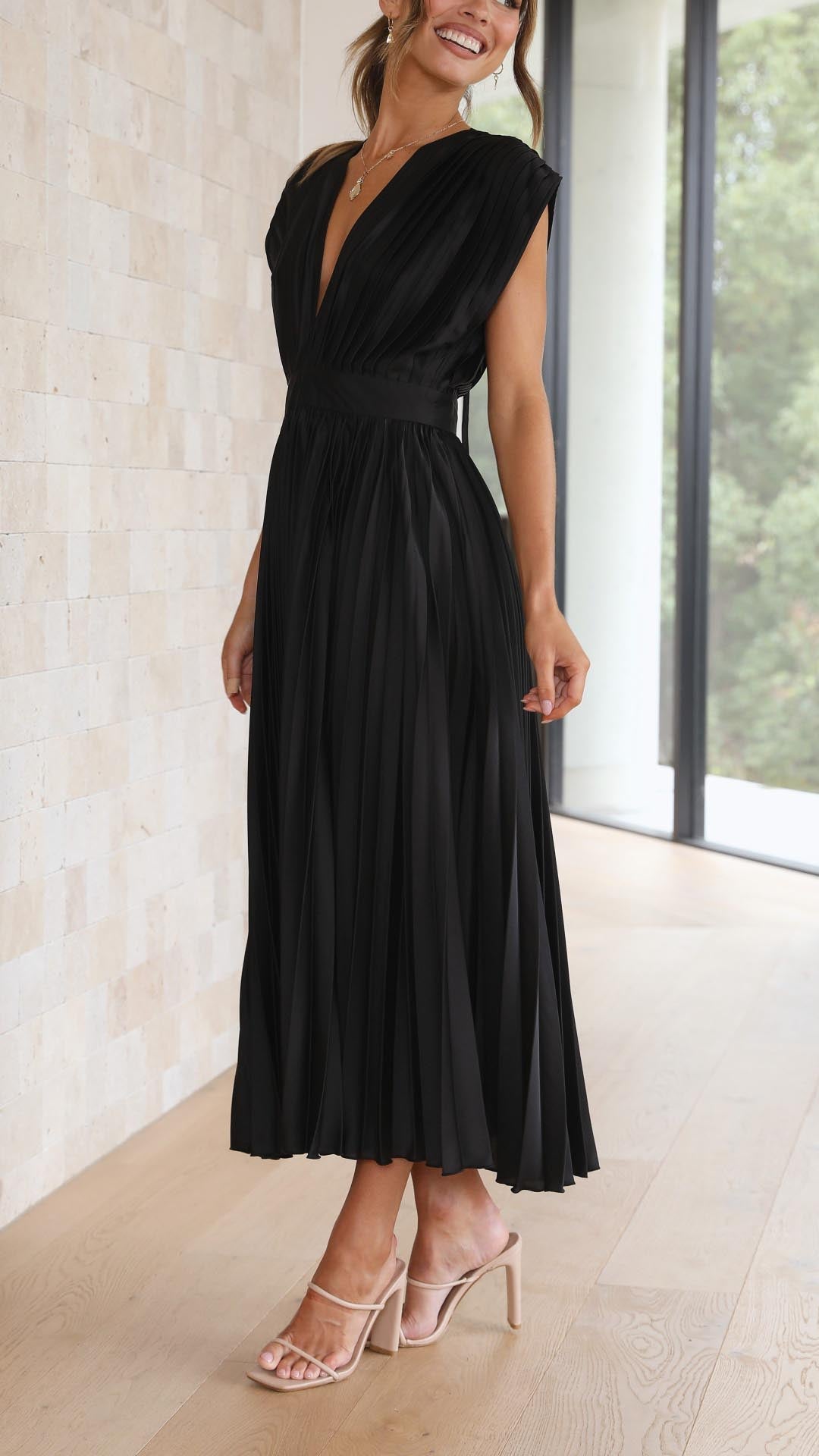Elegant Pleated Dress
