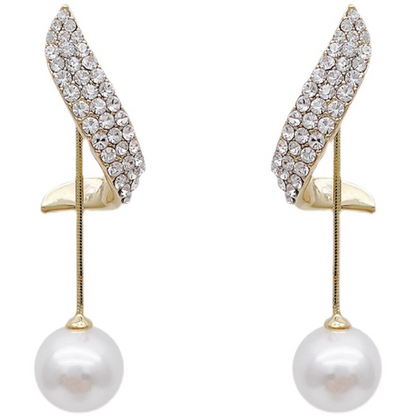 Esther - Pearl Earrings in Gold