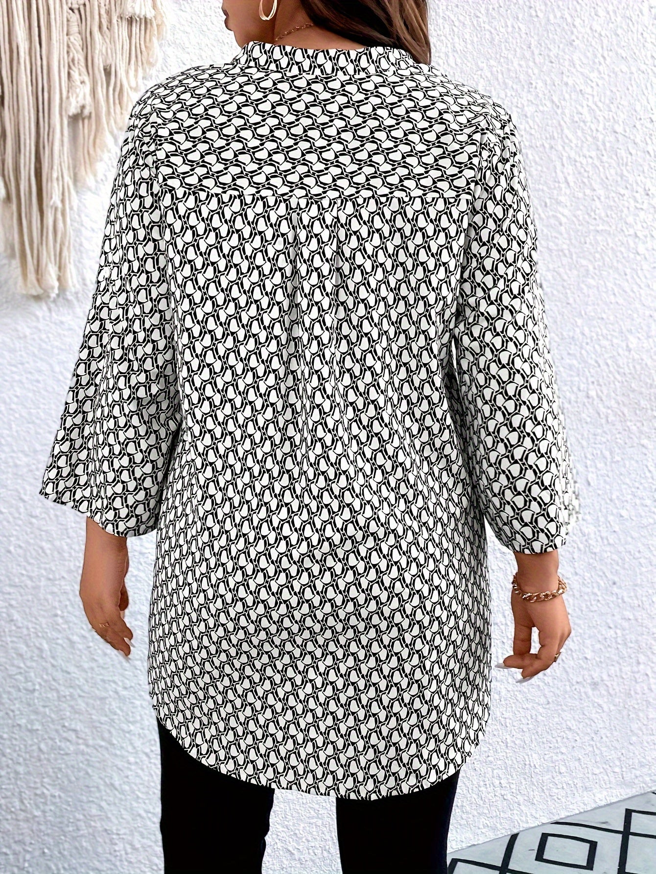 Printed Notched Neck Tunic Blouse