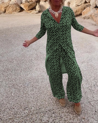 Vintage Printed Two-Piece Set – Blouse & Pants