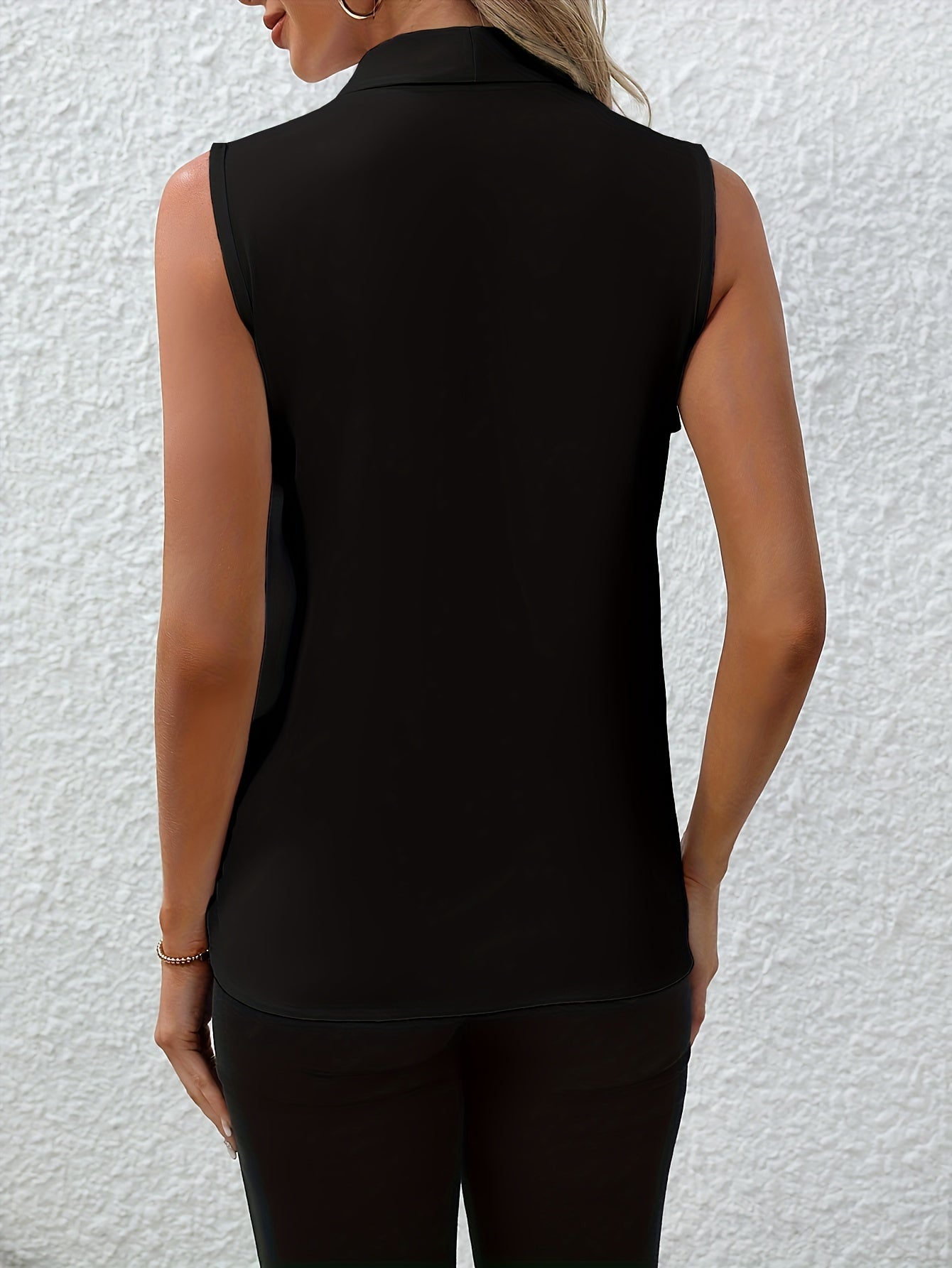 Sleeveless V-Neck Loose Fit Blouse