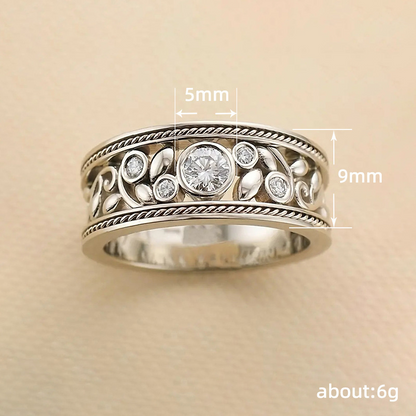 Fiona – Vintage Silver & Zirconia Ring