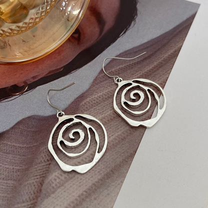Amora – Vintage Maze Silver Earrings
