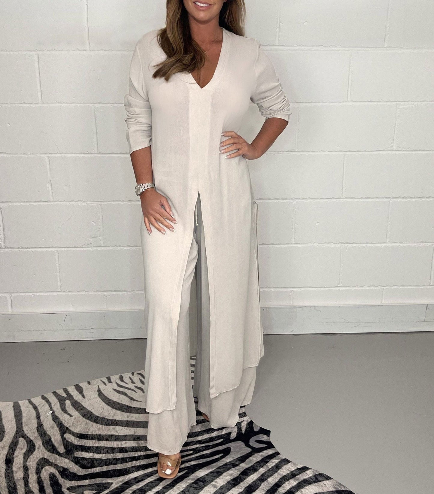 Light Two-Piece Set