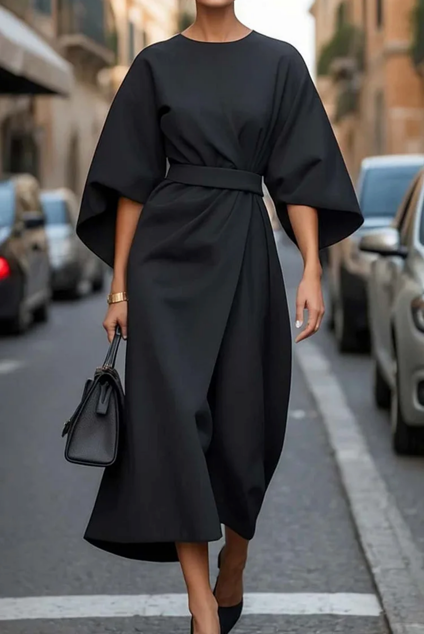 Elegant Dress with Wide Sleeves
