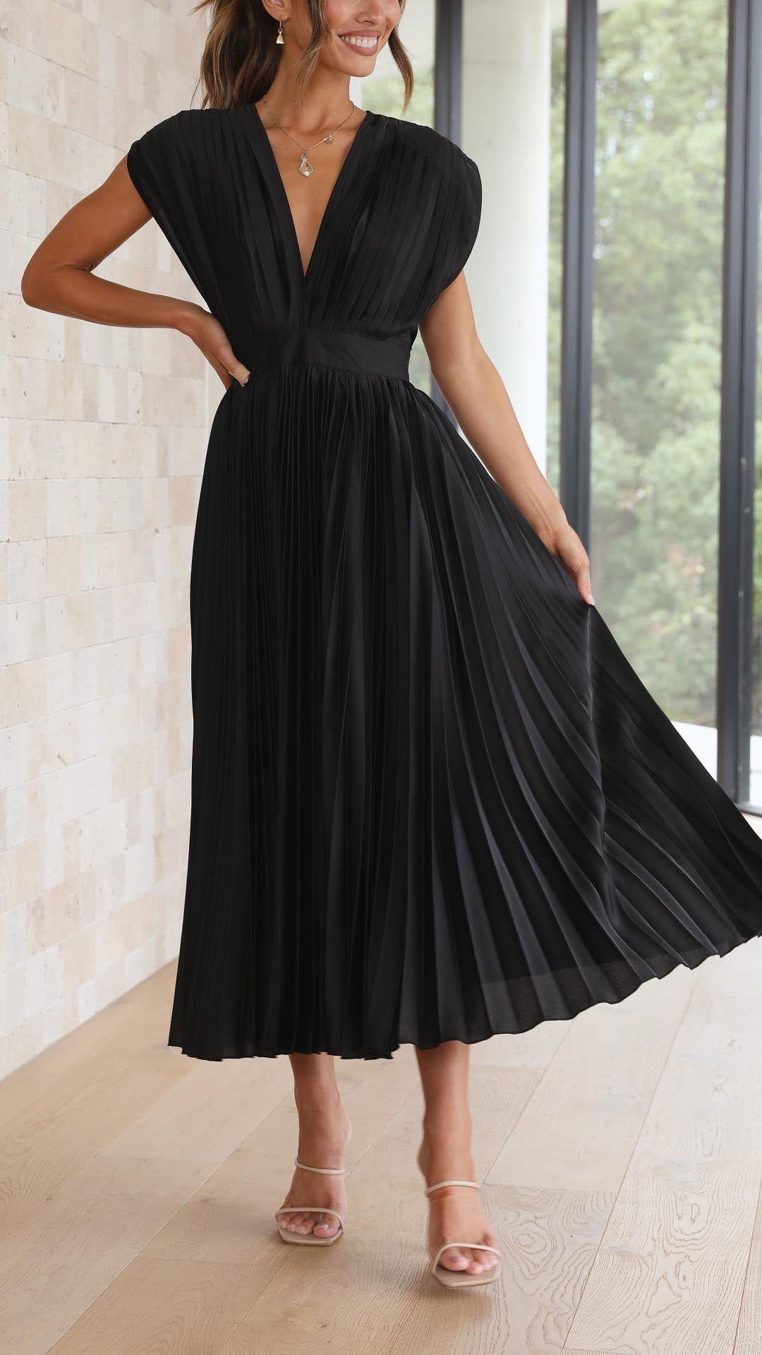 Elegant Pleated Dress