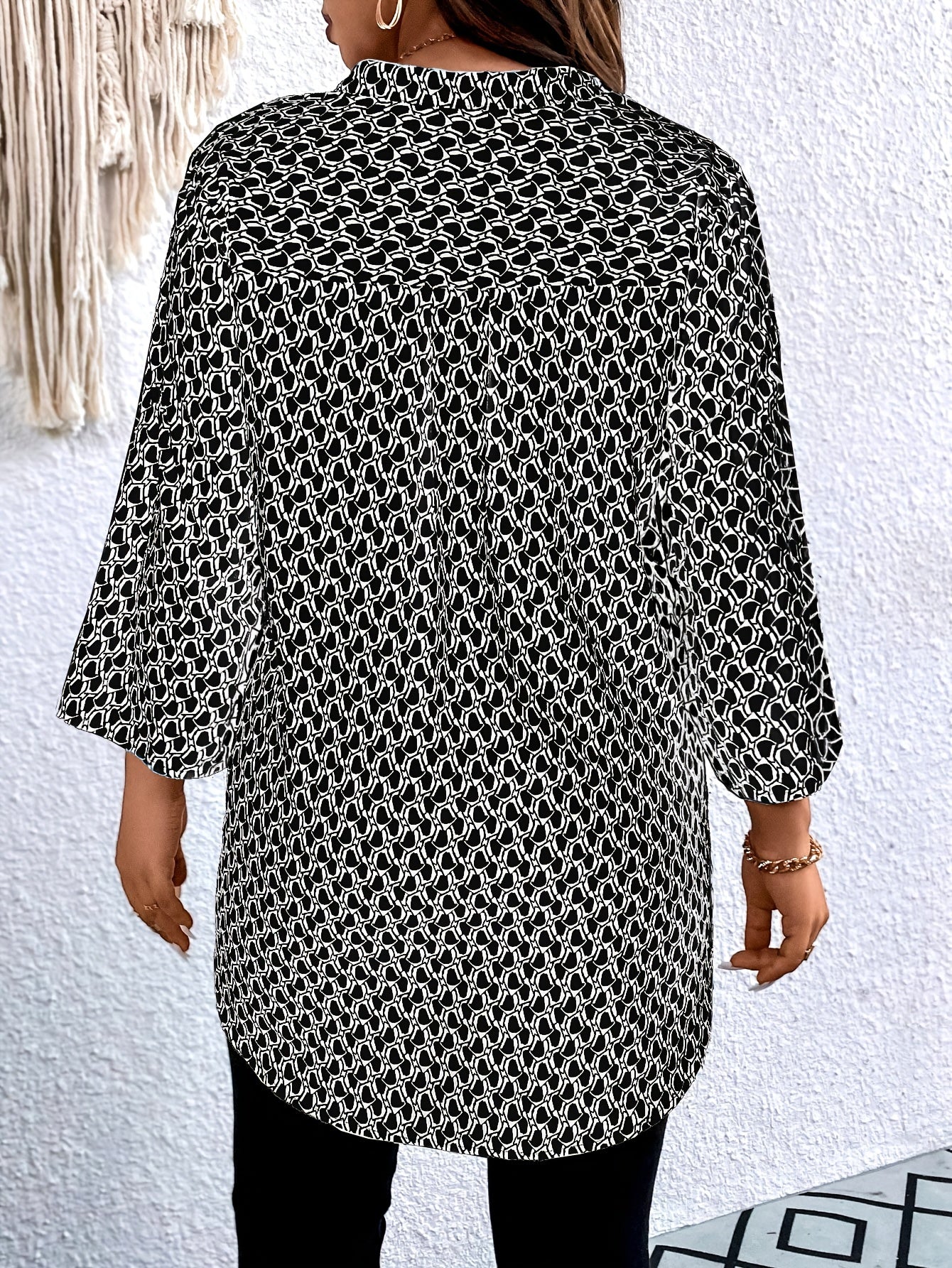 Printed Notched Neck Tunic Blouse