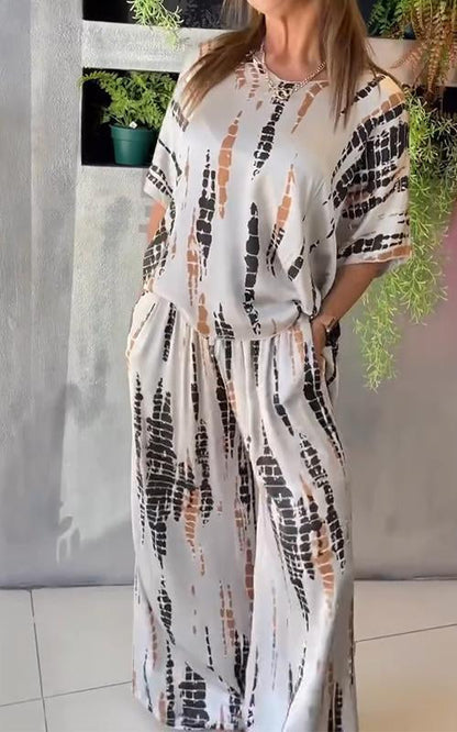 Casual Two-Piece Suit with Round Neck