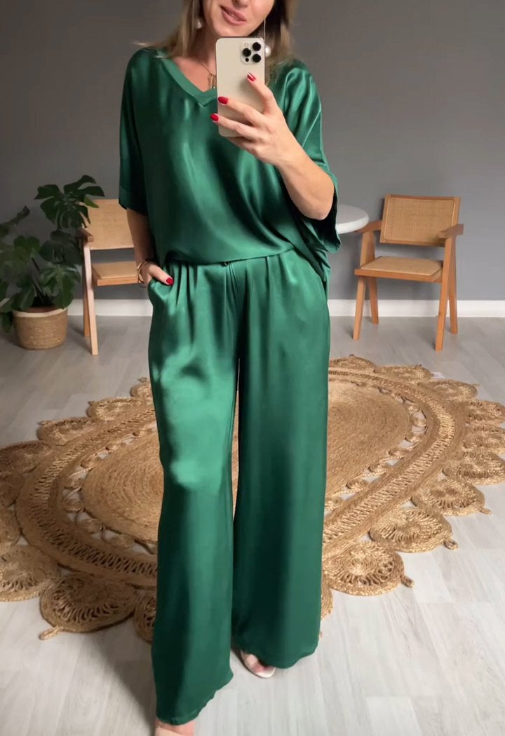 Casual Two-Piece Suit with V-Neck