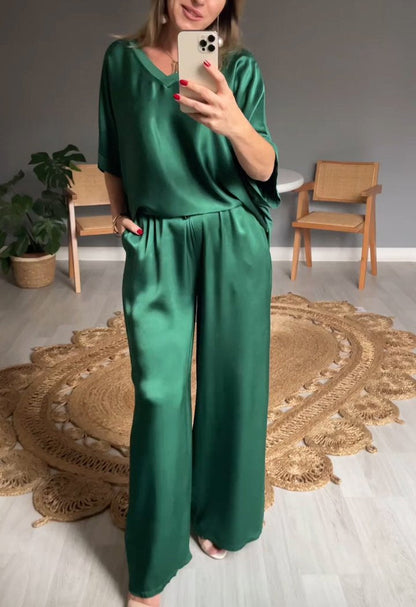 Casual Two-Piece Suit with V-Neck