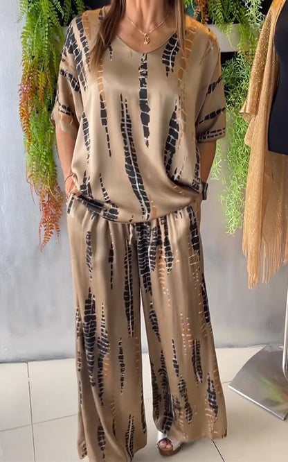 Casual Two-Piece Suit with Round Neck